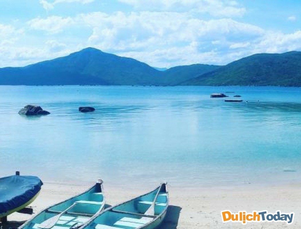 Thuê Xe Du Lịch 4 chỗ, 7 chỗ, 16 chỗ đi Nha Trang Từ Tuy Hòa, Phú Yên 1 Ngày